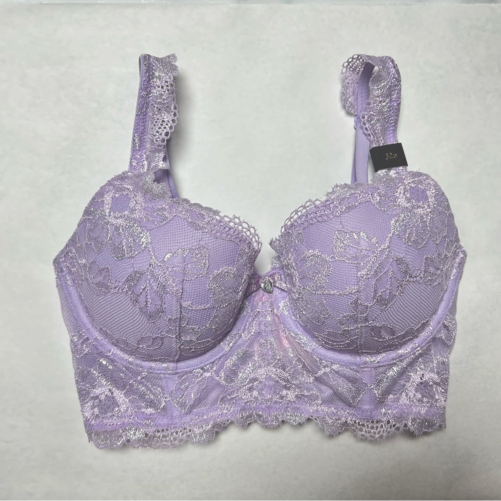 Victoria’s Secret Lined Demi Bra NWT 32D